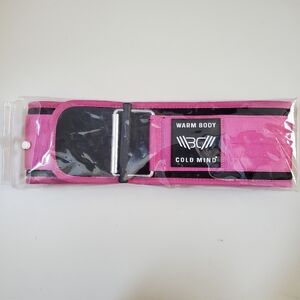 Self-locking nylon weight lifting belt